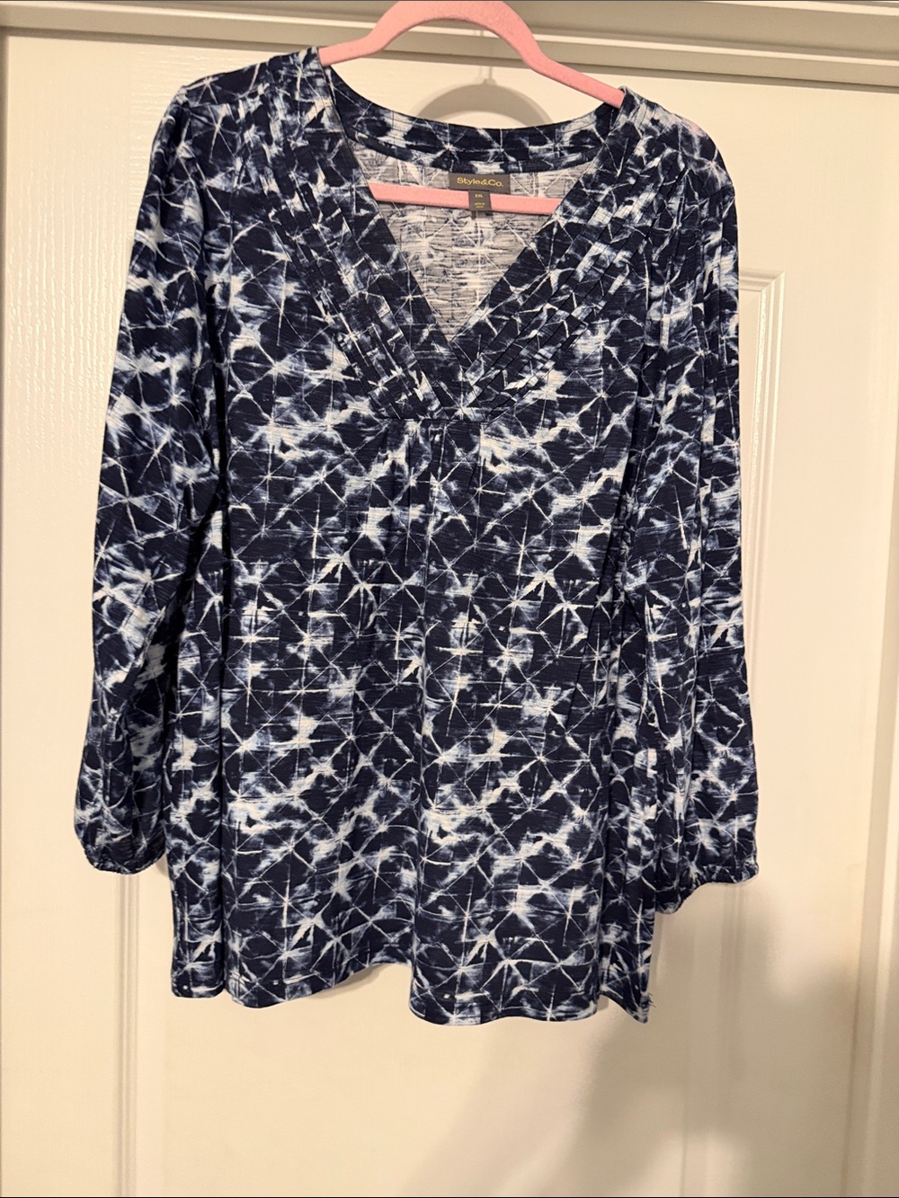 Style & Co. Navy and White V-Neck Tie-Dye Tunic